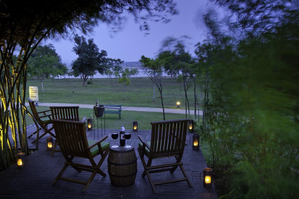 The Serai Kabini Begur Luaran gambar