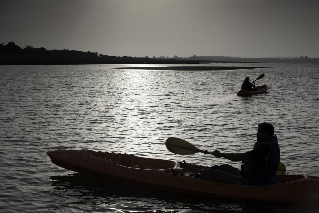 The Serai Kabini Begur Luaran gambar
